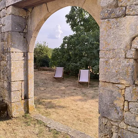 Ferienhaus Maison Du Xive Siecle Avec Wifi Et Animaux Admis Pres De Sarlat - Fr-1-616-152 Borrèze